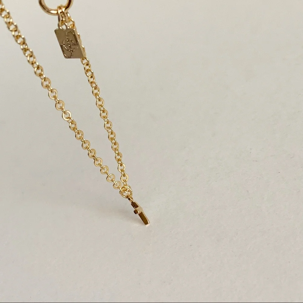 Mini cross bracelet